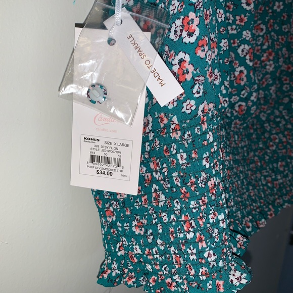 Candies green floral smocked waist & sleeves - Picture 2 of 5